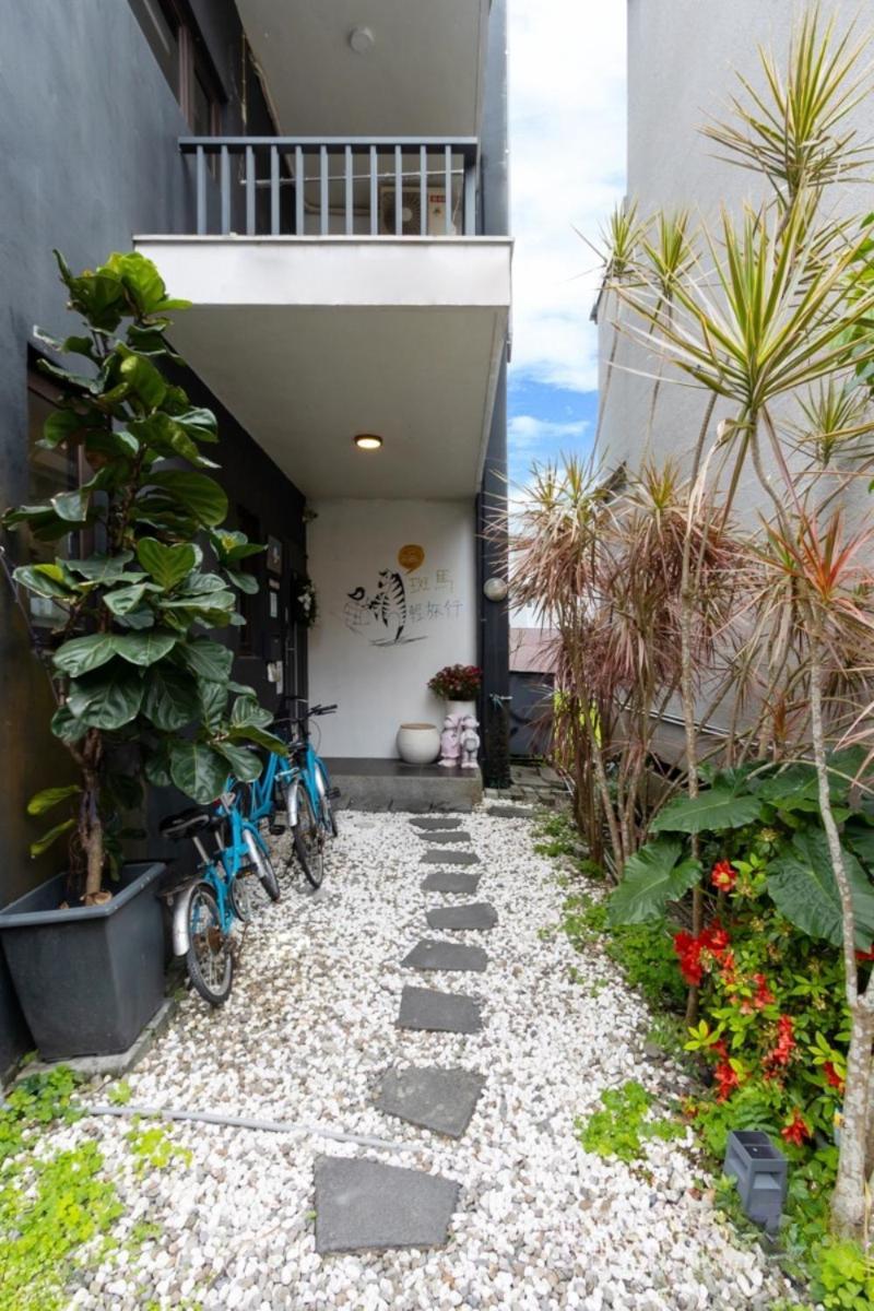 Hi Zebra Travel B&B Dongshan  Exteriör bild