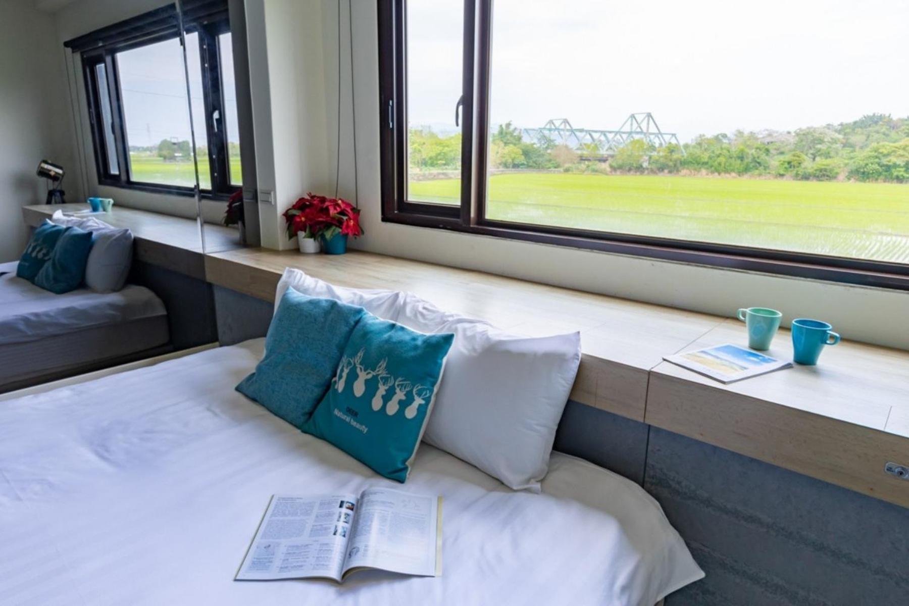 Hi Zebra Travel B&B Dongshan  Exteriör bild